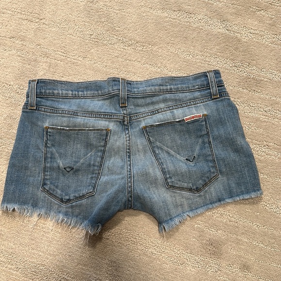 Hudson Kenzie Cut Off Shorts - Picture 9 of 9